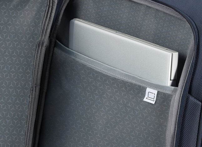 Fronttasche mit Laptopfach