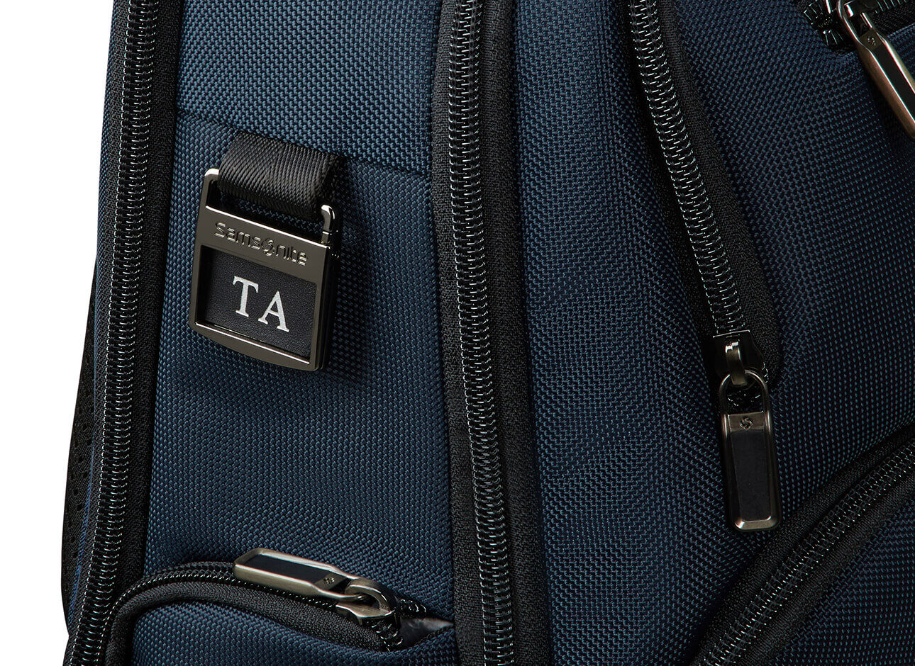 Samsonite cityscape 17.3 store