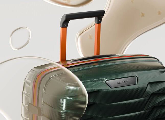 HERGESTELLT AUS RECYCELTEN MATERIALIEN