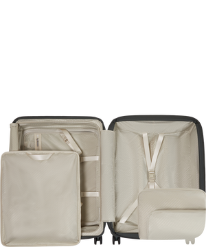 Paralux Trolley mit 4 Rollen erweiterbar 67cm 67 x 47 x 30/33 cm | 3.5 kg