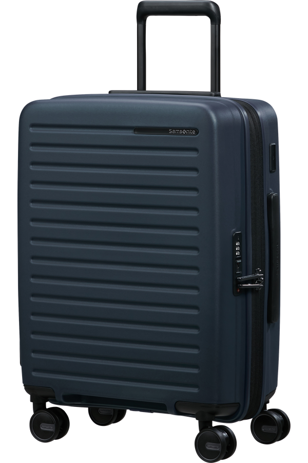 Amazonbasics spinner luggage cheap