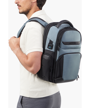Pro-DLX 6 Rucksack expandable 15.6" 43 x 30 x 15/21 cm | 1.3 kg