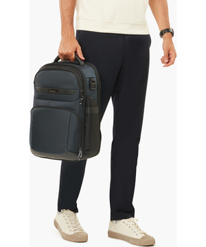 Pro-DLX 6 Rucksack 15.6" 45 x 35 x 20 cm | 1.3 kg
