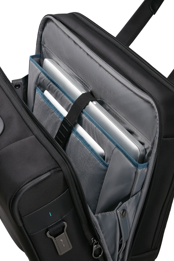 Samsonite Spectrolite 4.0 Rolling Tote Expandable 15.6'  Schwarz Samsonite Spectrolite 4.0 Rolling Tote Expandable 15.6'  Schwarz