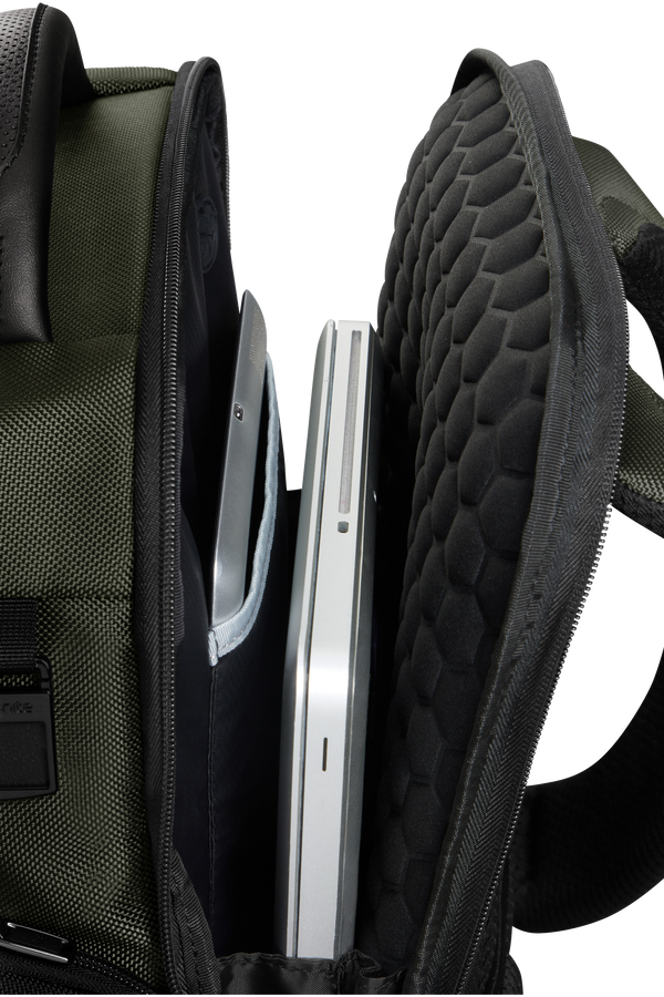Pro DLX 6 Rucksack Underseater 15.6