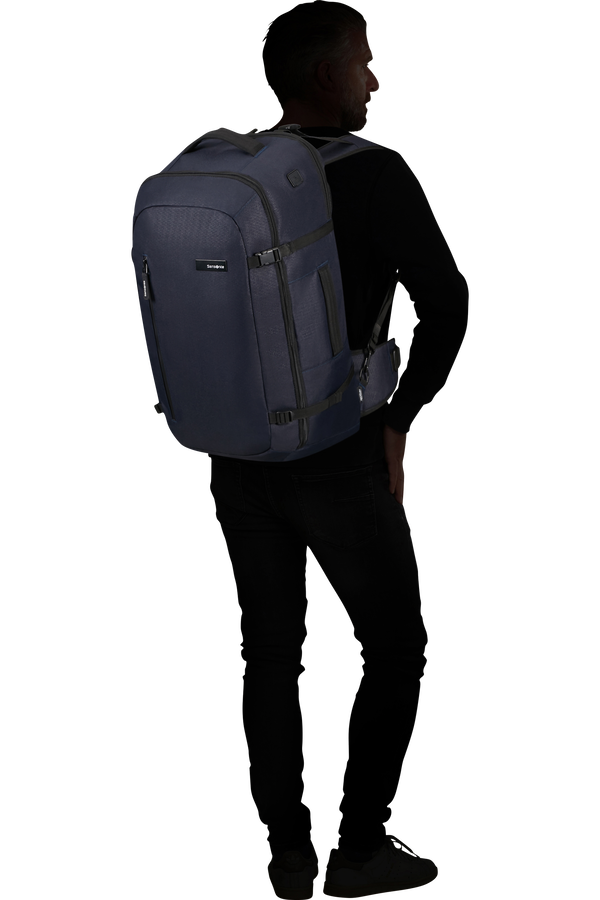 Roader Travel Backpack M 17.3