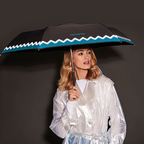 C Collection Umbrella - Reflektierende Details erhöhen die Sichtbarkeit und somit die Sicherheit bei dunklem Wetter.