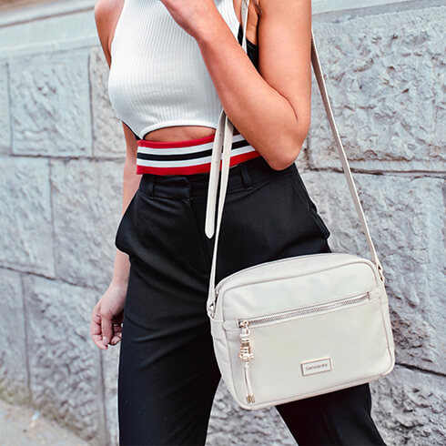 Karissa LTH - A line addressed to all leather lovers.
