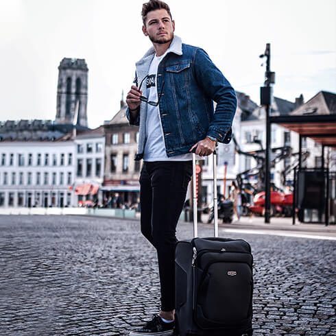 Als einer unserer wahren Klassiker bleibt X’Blade die “All-inclusive” Kollektion, bei der Schutz, Komfort und klare technische Merkmale an erster Stelle stehen.