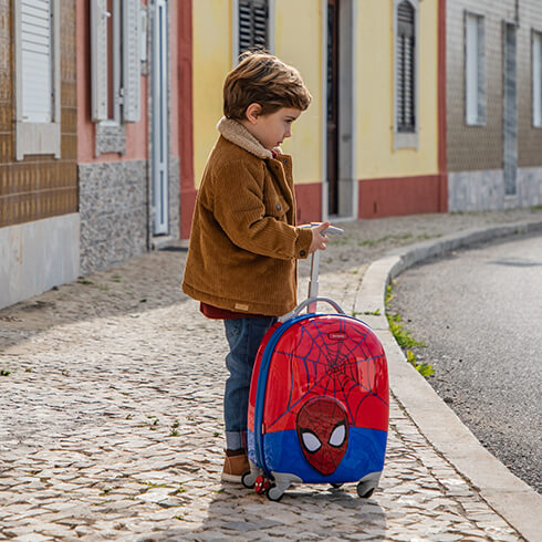 Wer mit Spider-Man verreist, erlebt garantiert tolle Abenteuer.